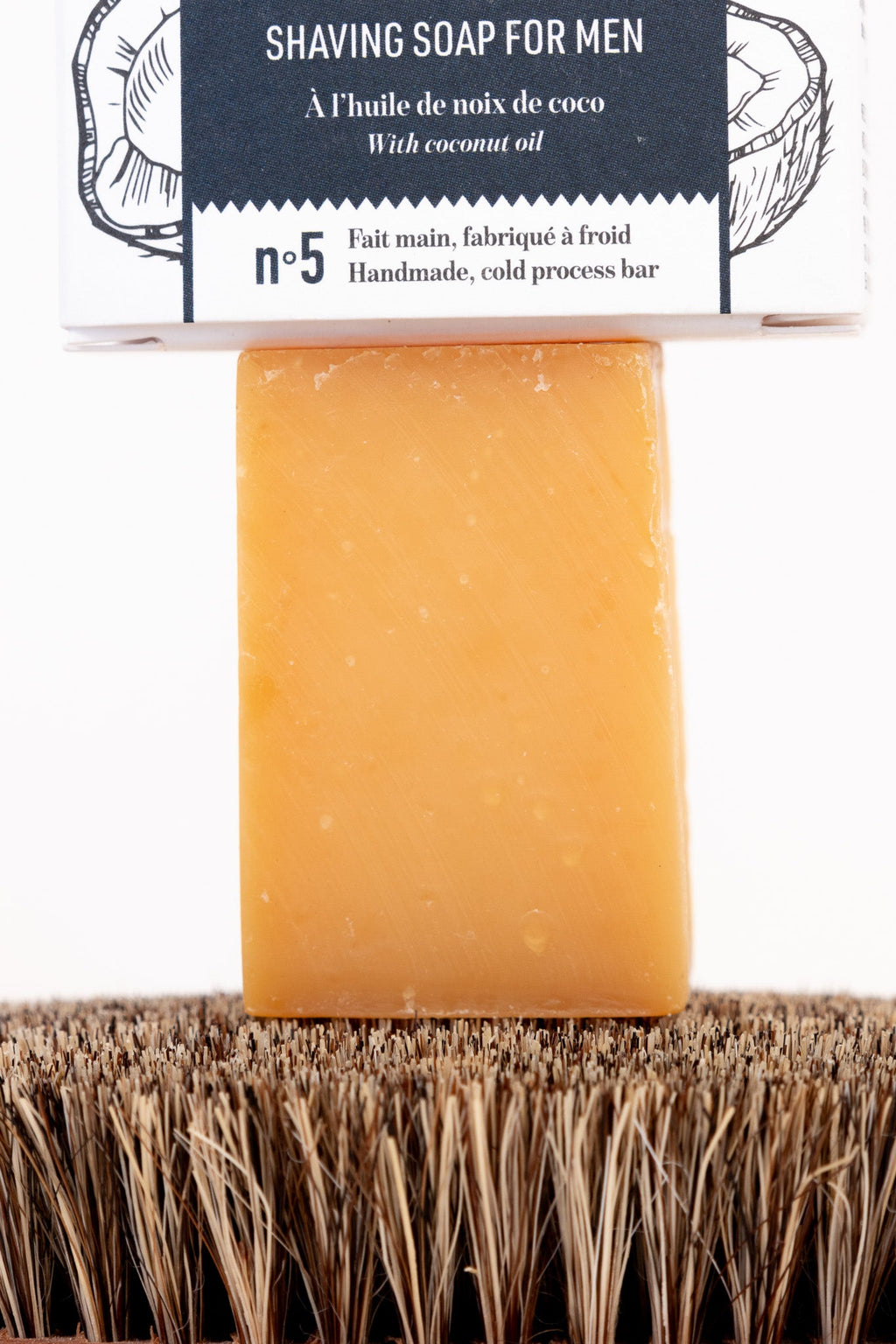Savon de Rasage pour hommes avec son pain solide