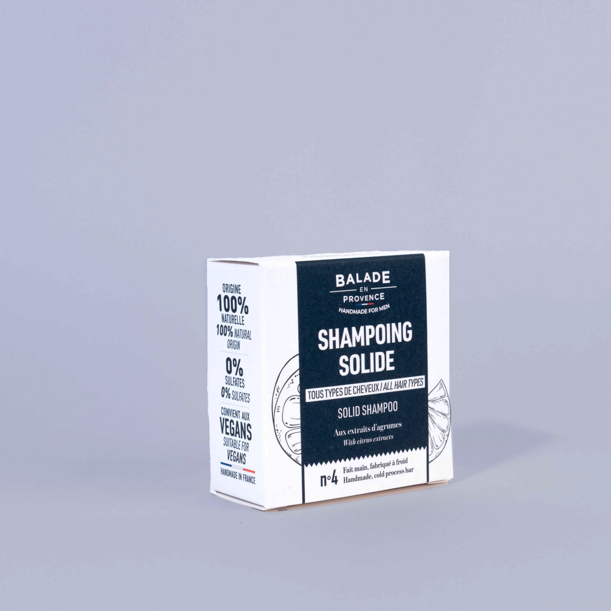 Shampoing Revigorant pour hommes – vue trois-quarts