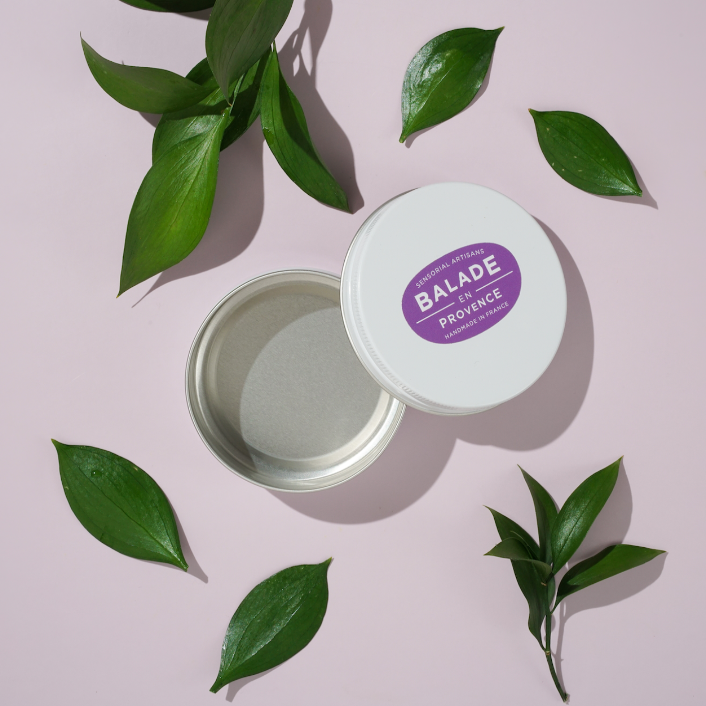 boîte de voyage, aluminium, balade en provence , handmade in france 